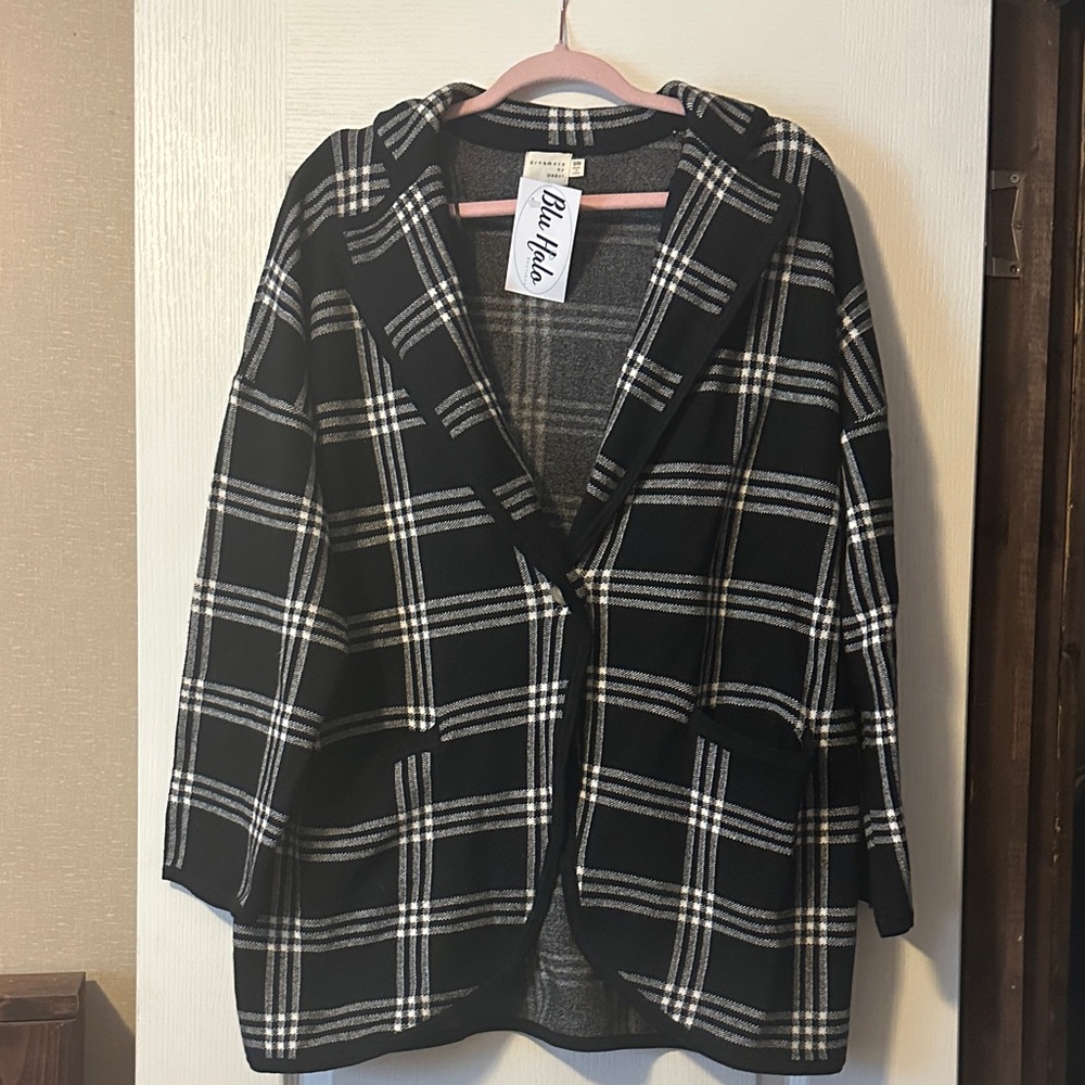 Black and White Plaid Women's Sweater Jacket